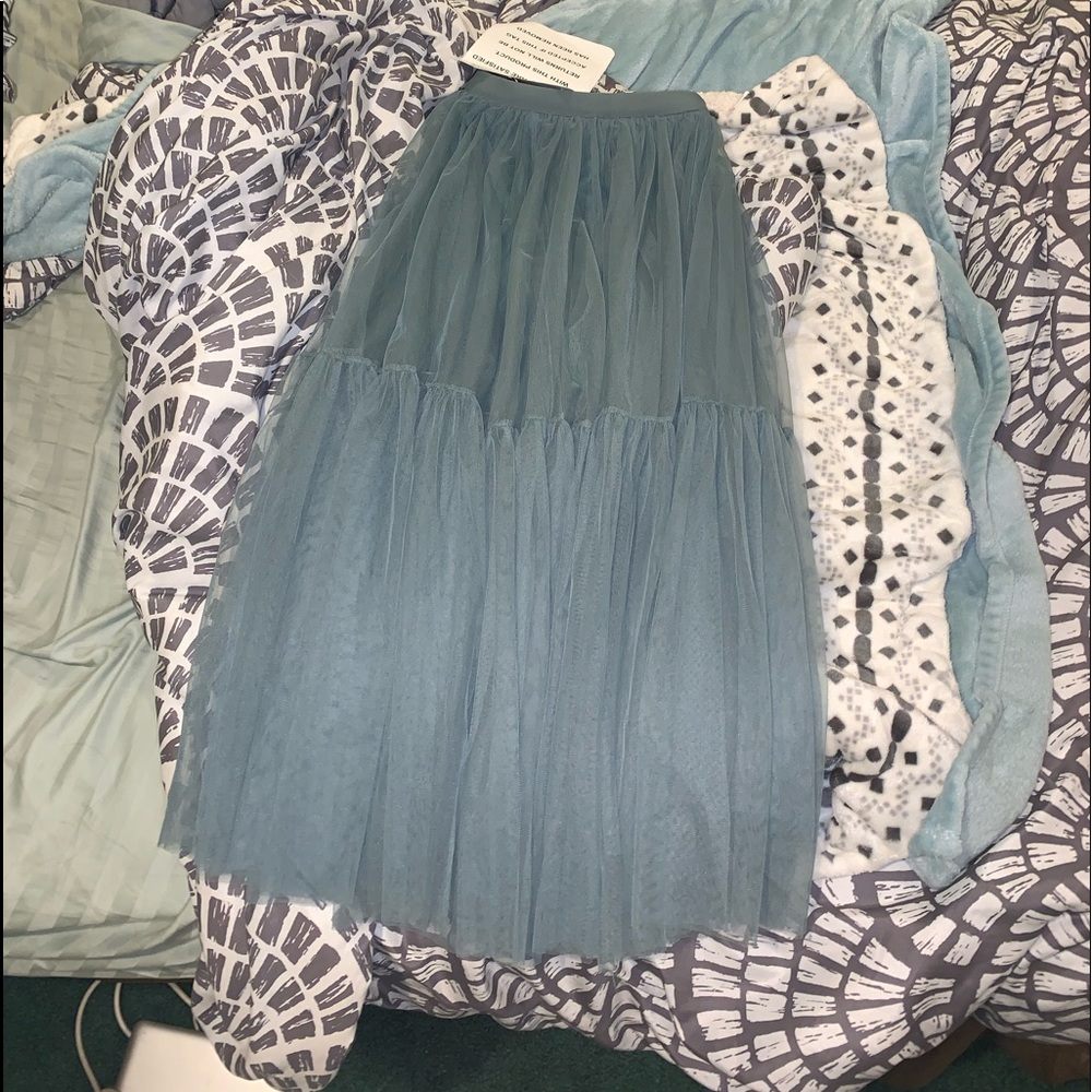 TULLE MAXI SKIRT IN TURQUOISE - Picture 4 of 4